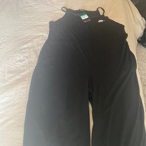 Black Nike jumpsuit XL
